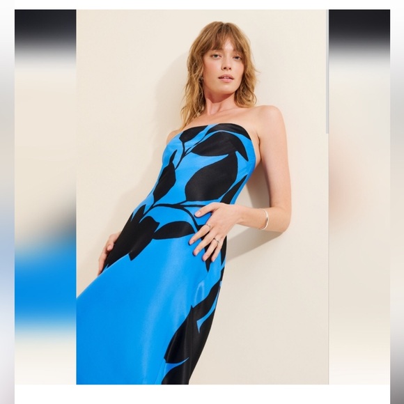 Anthropologie Dresses & Skirts - NEW Anthropology Tilda Blue & Black Flower Strapless Dress